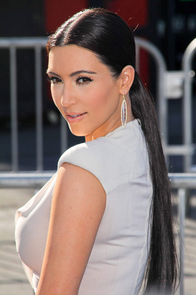 kim kardashian ponytail hairstyle 2011