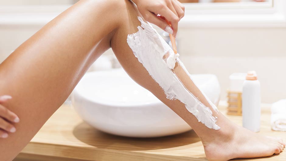 Shaving legs with shaving cream
